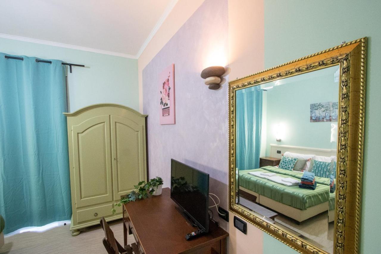 B&B Colorful Suite Yard Рим Экстерьер фото