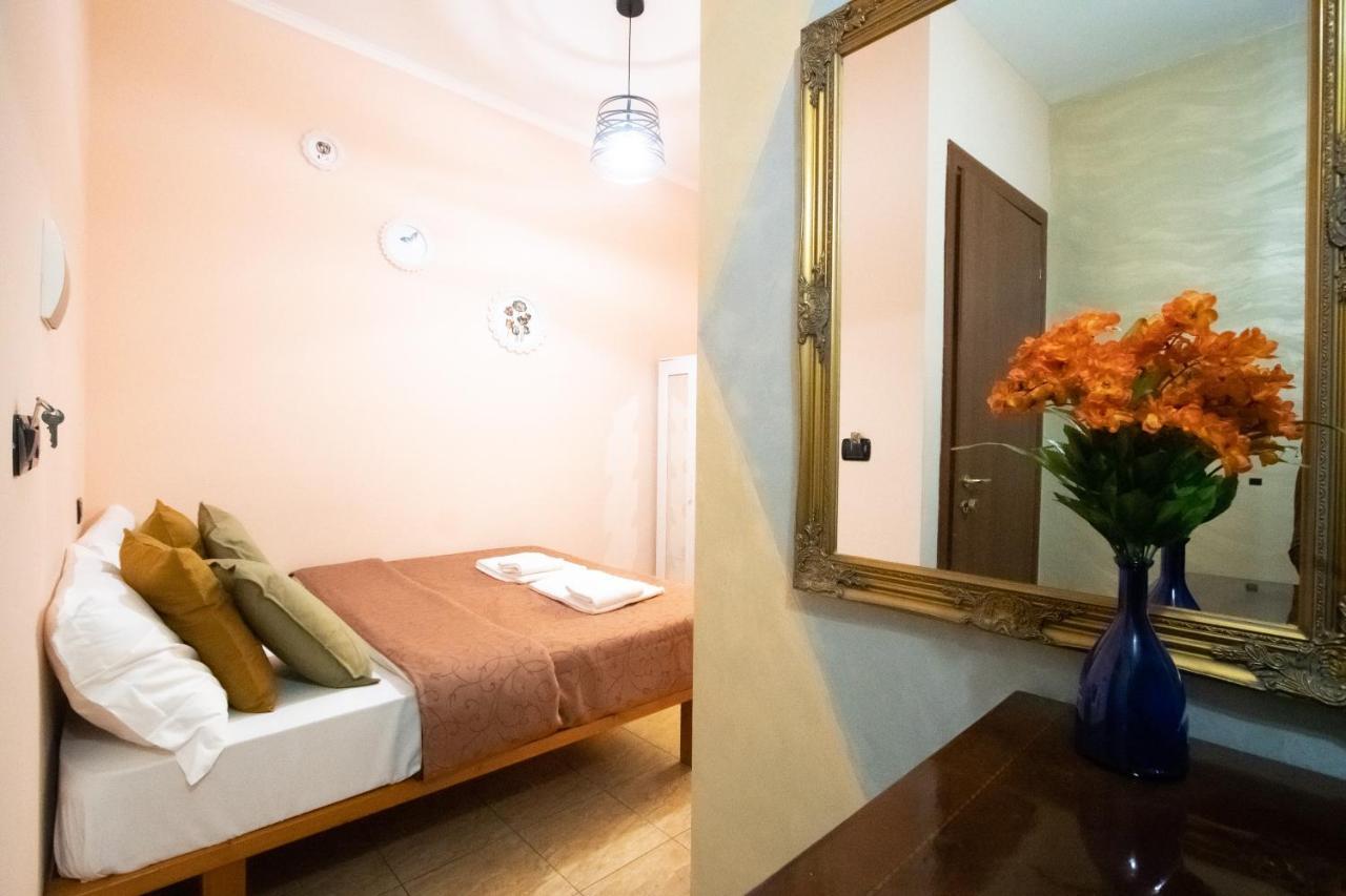 B&B Colorful Suite Yard Рим Экстерьер фото
